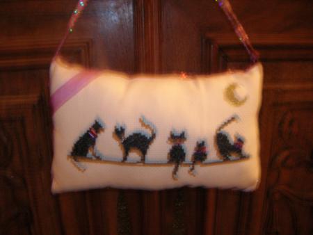 coussin de porte,un peu flou!!!!